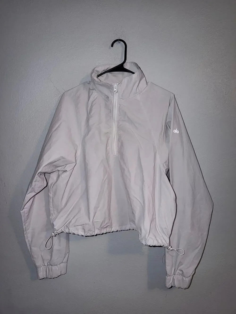 Alo Cropped 1/4 Zip Alumni Pullover